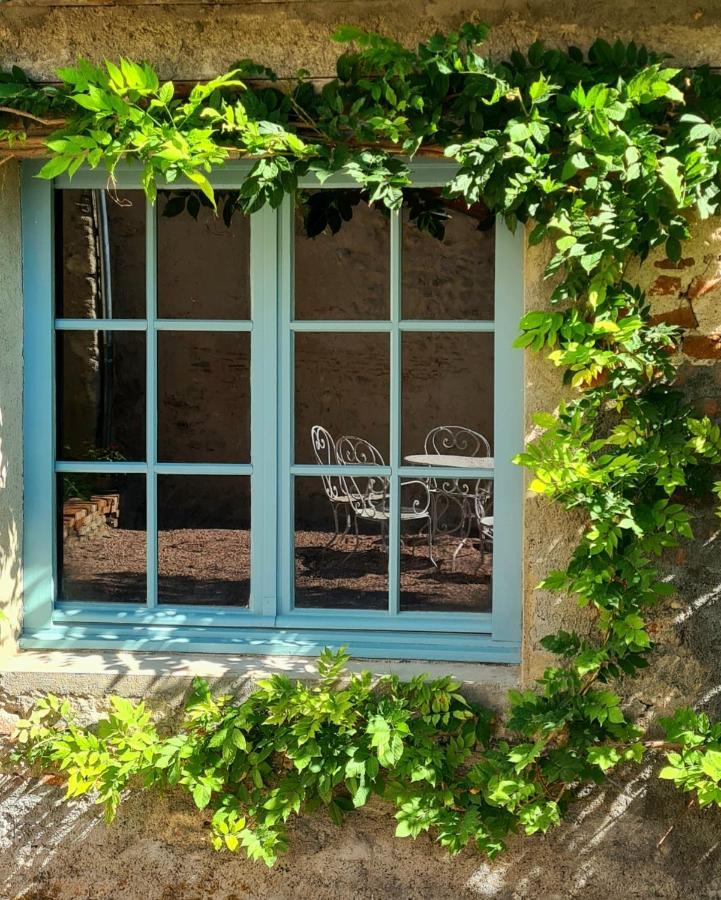 Gite L'Annexe Du Prieure Besson Екстериор снимка