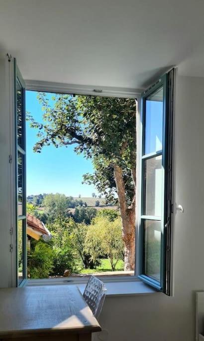 Gite L'Annexe Du Prieure Besson Екстериор снимка